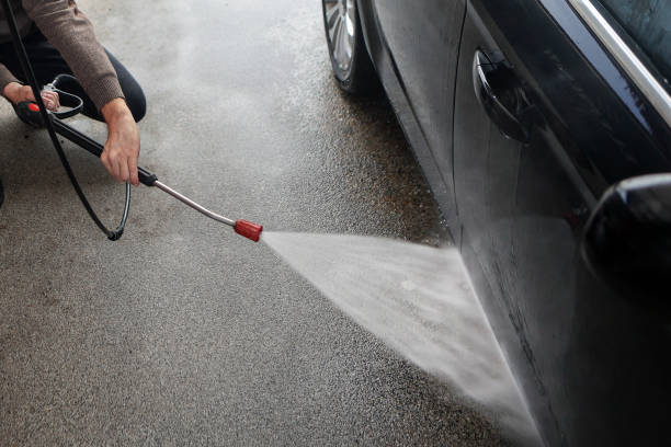 Why Choose Our Certified Pressure Washing Experts for Your Project Needs in Jackson, OH?